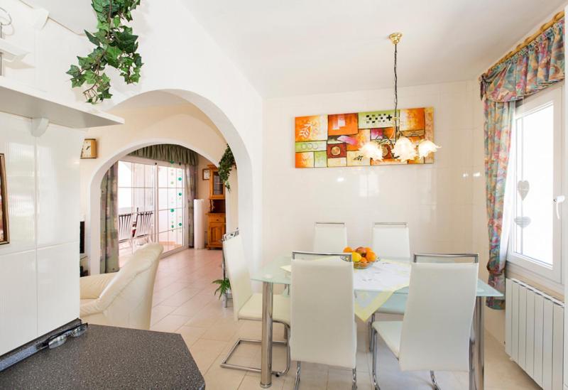 2009 Casa San Maurici Con Piscina By Homeselectspain エンプリアブラバ エクステリア 写真